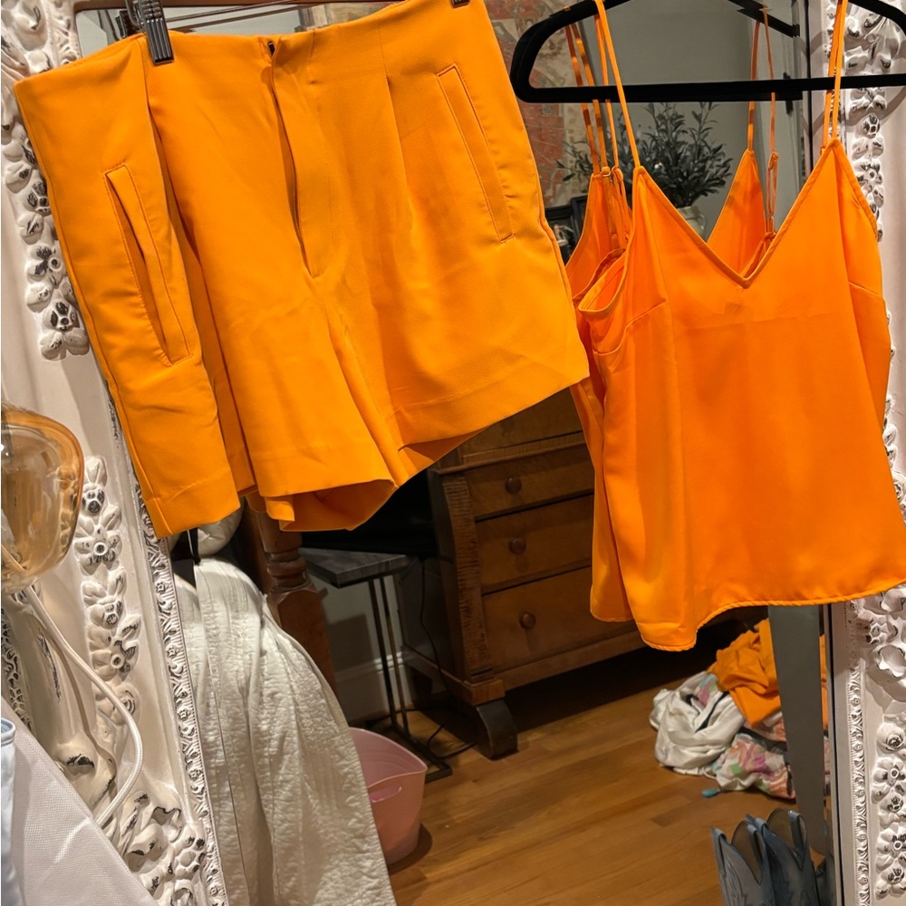 Universal Thread Orange Satin Set.V - image 1